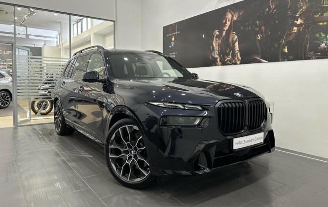BMW X7 I (G07) Рестайлинг с пробегом 2025 года, цена 17 595 000 рублей, 4997 км, внедорожник, Автокод Объявления