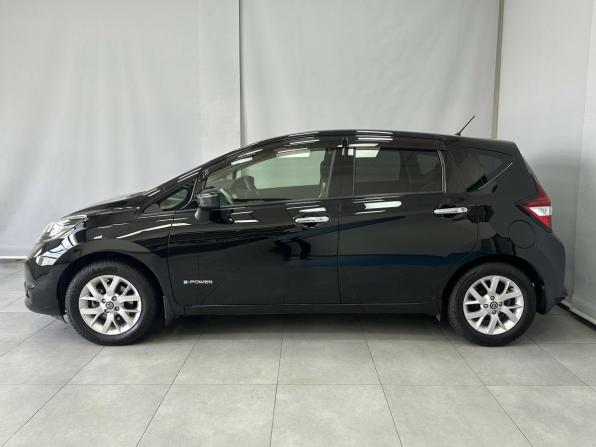 Nissan Note II Рестайлинг с пробегом 2018 года, цена 1 085 000 рублей, 133167 км, хэтчбек, Автокод Объявления