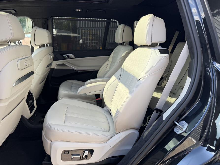 BMW X7 I (G07) Рестайлинг Москва  - изображение 23