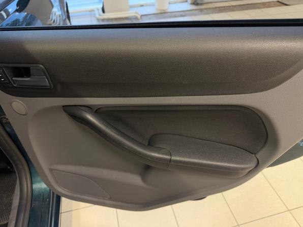 Ford Focus II Рестайлинг с пробегом 2008 года, цена 599 000 рублей, 227000 км, седан, Автокод Объявления