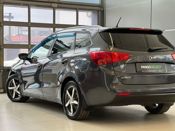 Kia Ceed II с пробегом 2013 года, цена 999 000 рублей, 213000 км, универсал, Автокод Объявления