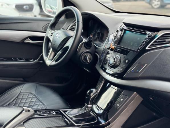 Hyundai i40 I Рестайлинг с пробегом 2015 года, цена 1 350 000 рублей, 163000 км, седан, Автокод Объявления