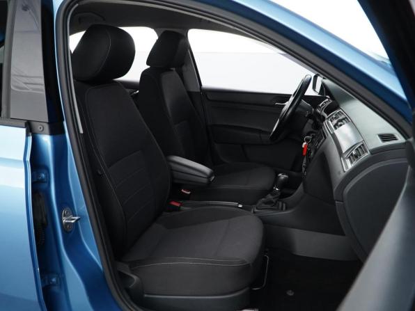 Skoda Rapid I с пробегом 2016 года, цена 1 327 444 рубля, 70852 км, лифтбек, Автокод Объявления