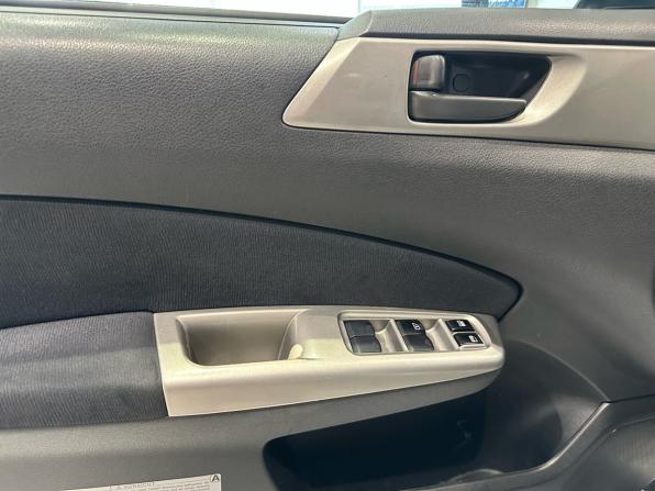 Subaru Forester III с пробегом 2009 года, цена 900 000 рублей, 386438 км, внедорожник, Автокод Объявления