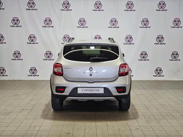 Renault Sandero II Рестайлинг с пробегом 2019 года, цена 1 148 000 рублей, 75655 км, хэтчбек, Автокод Объявления