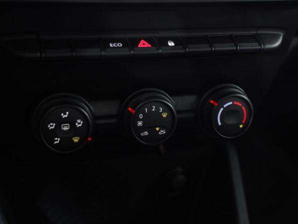 Renault Duster II с пробегом 2021 года, цена 1 419 000 рублей, 112949 км, внедорожник, Автокод Объявления