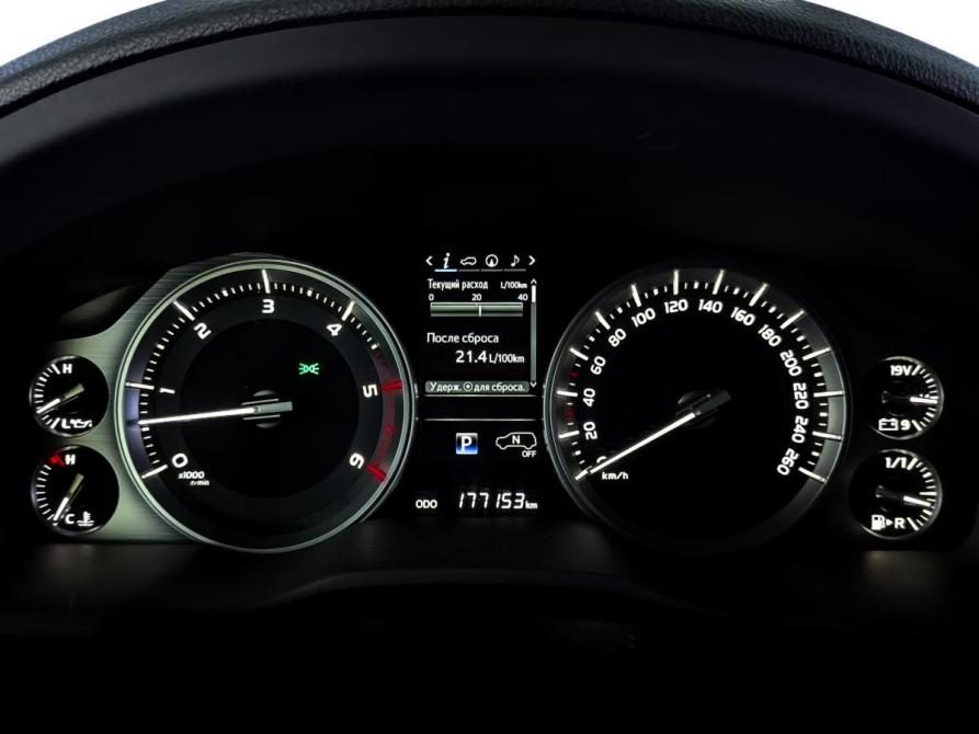Toyota Land Cruiser 200 Series Рестайлинг 2 Москва  - изображение 13
