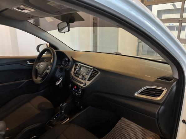 Hyundai Solaris II с пробегом 2019 года, цена 1 185 000 рублей, 195321 км, седан, Автокод Объявления