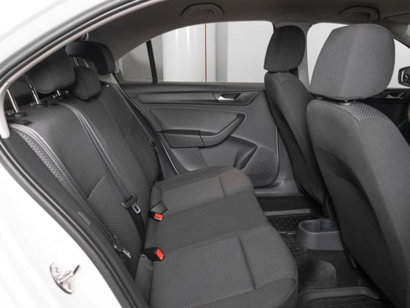 Volkswagen Polo VI с пробегом 2022 года, цена 1 671 500 рублей, 60857 км, лифтбек, Автокод Объявления