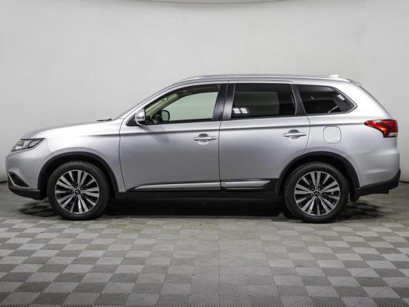 Mitsubishi Outlander III Рестайлинг 3 с пробегом 2019 года, цена 2 499 000 рублей, 77200 км, внедорожник, Автокод Объявления