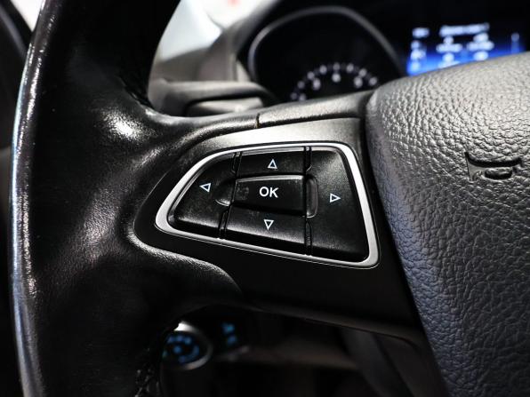 Ford Focus III Рестайлинг с пробегом 2017 года, цена 1 249 000 рублей, 91046 км, универсал, Автокод Объявления