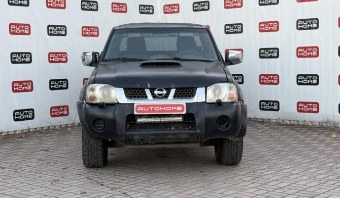Nissan NP300 с пробегом 2012 года, цена 720 000 рублей, 167000 км, offers.body_type.unknown, Автокод Объявления