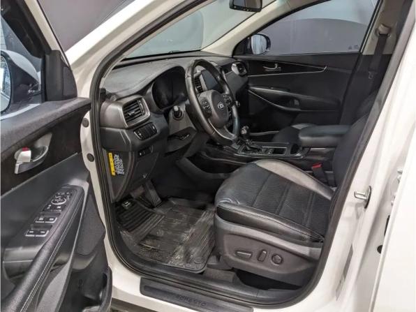 Kia Sorento II Рестайлинг с пробегом 2017 года, цена 2 395 000 рублей, 109420 км, внедорожник, Автокод Объявления