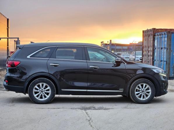 Kia Sorento III Prime Рестайлинг с пробегом 2019 года, цена 2 800 000 рублей, 84210 км, внедорожник, Автокод Объявления