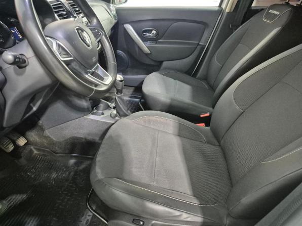 Renault Sandero II Рестайлинг с пробегом 2021 года, цена 1 150 000 рублей, 146561 км, хэтчбек, Автокод Объявления
