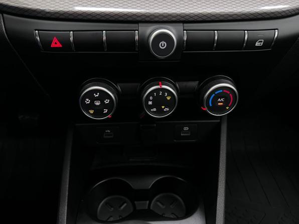 Lada (ВАЗ) Vesta I Рестайлинг (NG) с пробегом 2023 года, цена 1 320 000 рублей, 13539 км, седан, Автокод Объявления