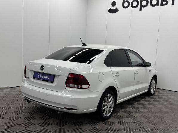 Volkswagen Polo V Рестайлинг с пробегом 2018 года, цена 1 299 000 рублей, 127751 км, седан, Автокод Объявления