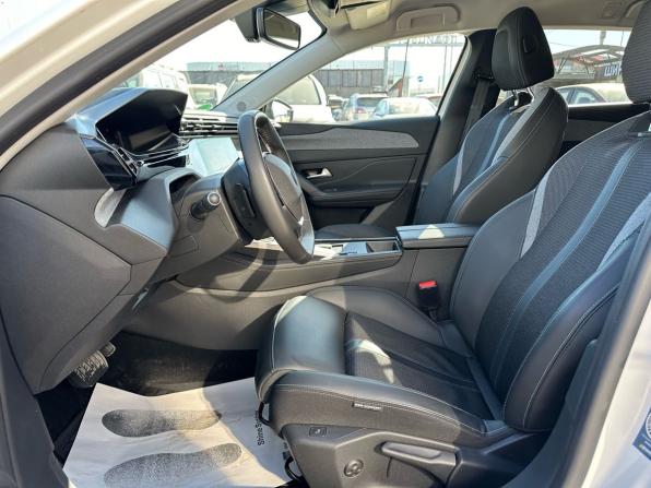 Peugeot 308 III с пробегом 2022 года, цена 2 180 000 рублей, 59000 км, универсал, Автокод Объявления