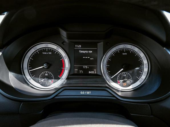 Skoda Octavia III (A7) Рестайлинг с пробегом 2019 года, цена 1 825 000 рублей, 115404 км, лифтбек, Автокод Объявления