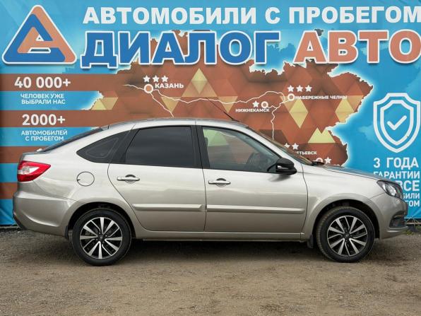 Lada (ВАЗ) Granta I Рестайлинг с пробегом 2022 года, цена 710 000 рублей, 50000 км, хэтчбек, Автокод Объявления