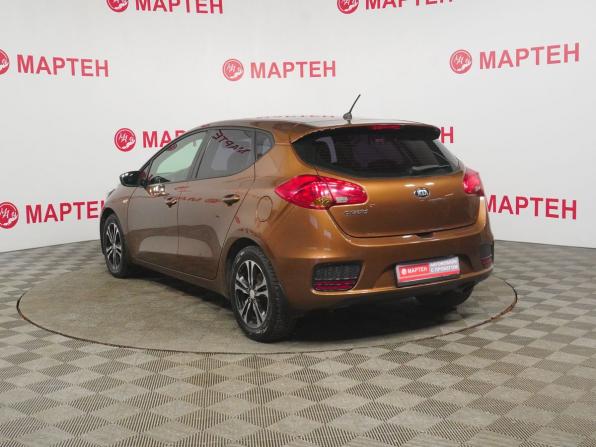 Kia Ceed II Рестайлинг с пробегом 2016 года, цена 1 232 000 рублей, 138400 км, хэтчбек, Автокод Объявления
