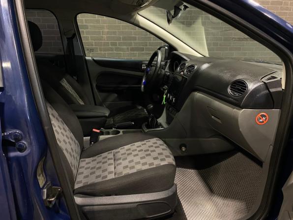Ford Focus II Рестайлинг с пробегом 2008 года, цена 430 000 рублей, 194796 км, седан, Автокод Объявления