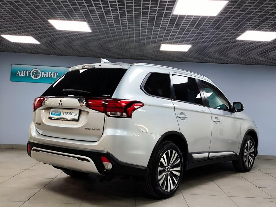 Mitsubishi Outlander III Рестайлинг 3 Москва  - изображение 5