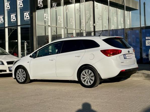Kia Ceed II с пробегом 2012 года, цена 997 000 рублей, 179810 км, универсал, Автокод Объявления
