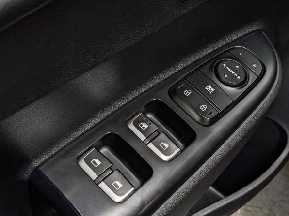 Kia Rio IV с пробегом 2019 года, цена 1 550 000 рублей, 62493 км, хэтчбек, Автокод Объявления