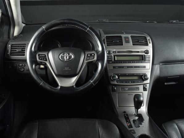 Toyota Avensis III с пробегом 2011 года, цена 924 995 рублей, 396856 км, седан, Автокод Объявления