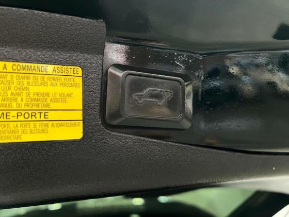 Toyota Highlander II (XU40) Рестайлинг с пробегом 2011 года, цена 1 999 000 рублей, 218847 км, внедорожник, Автокод Объявления