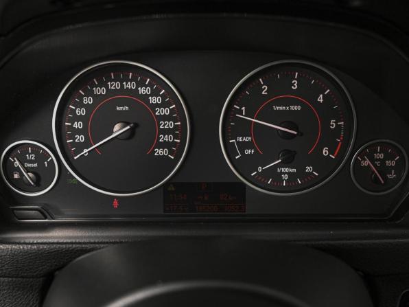 BMW 3 серии VI (F3x) Рестайлинг с пробегом 2017 года, цена 2 356 880 рублей, 185200 км, седан, Автокод Объявления