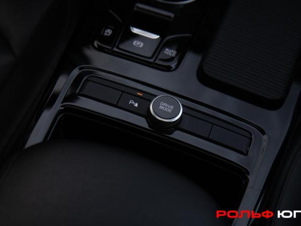 Kia K5 III с пробегом 2022 года, цена 2 498 000 рублей, 87009 км, седан, Автокод Объявления