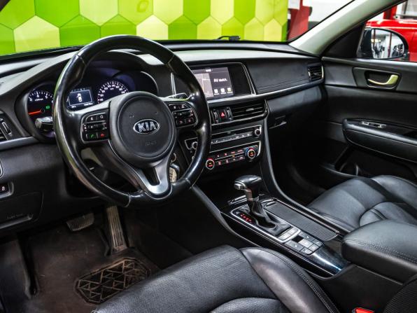 Kia Optima IV с пробегом 2017 года, цена 1 960 000 рублей, 132678 км, седан, Автокод Объявления