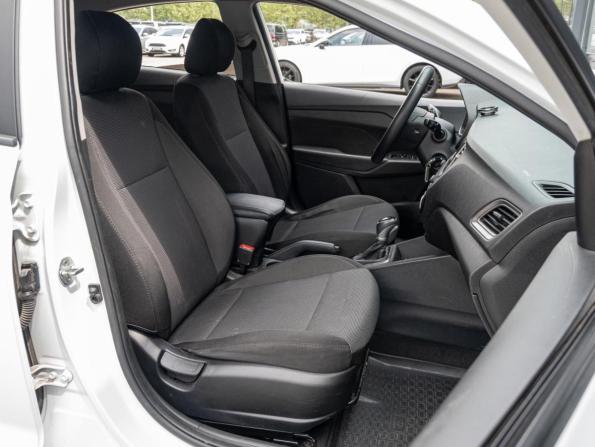 Hyundai Solaris II с пробегом 2020 года, цена 1 550 000 рублей, 101246 км, седан, Автокод Объявления
