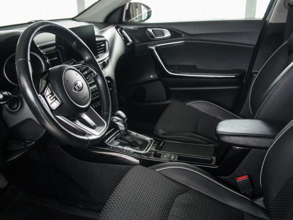 Kia Ceed III с пробегом 2018 года, цена 1 625 000 рублей, 142000 км, универсал, Автокод Объявления