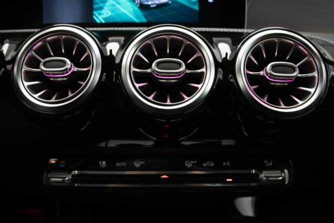 Mercedes-Benz CLA II (C118 X118) с пробегом 2020 года, цена 2 880 000 рублей, 80000 км, седан, Автокод Объявления