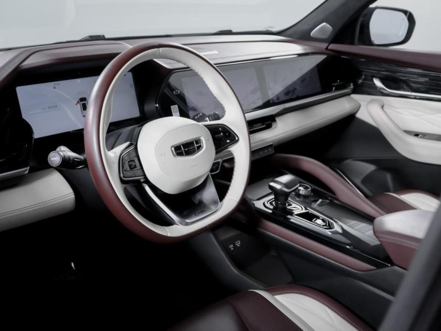Geely Monjaro I Москва  - изображение 14