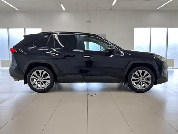 Toyota RAV4 V (XA50) с пробегом 2021 года, цена 3 580 000 рублей, 63200 км, внедорожник, Автокод Объявления