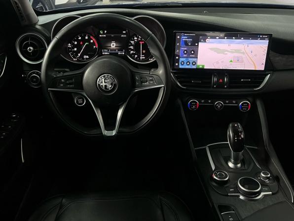 Alfa Romeo Giulia II (952) Рестайлинг с пробегом 2019 года, цена 1 990 000 рублей, 101958 км, седан, Автокод Объявления