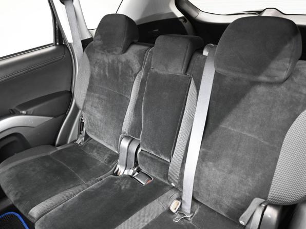 Mitsubishi Outlander II Рестайлинг с пробегом 2011 года, цена 995 000 рублей, 383295 км, внедорожник, Автокод Объявления