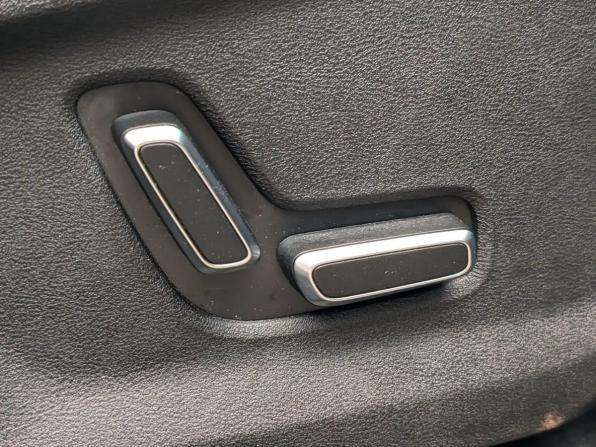 Geely Monjaro I с пробегом 2023 года, цена 3 399 000 рублей, 17372 км, внедорожник, Автокод Объявления