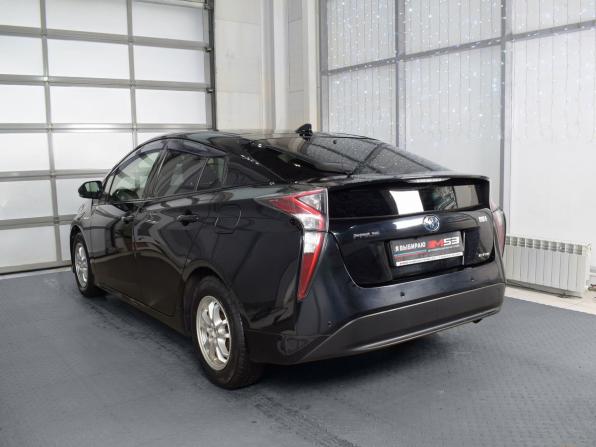 Toyota Prius IV (XW50) с пробегом 2018 года, цена 1 799 995 рублей, 158858 км, лифтбек, Автокод Объявления