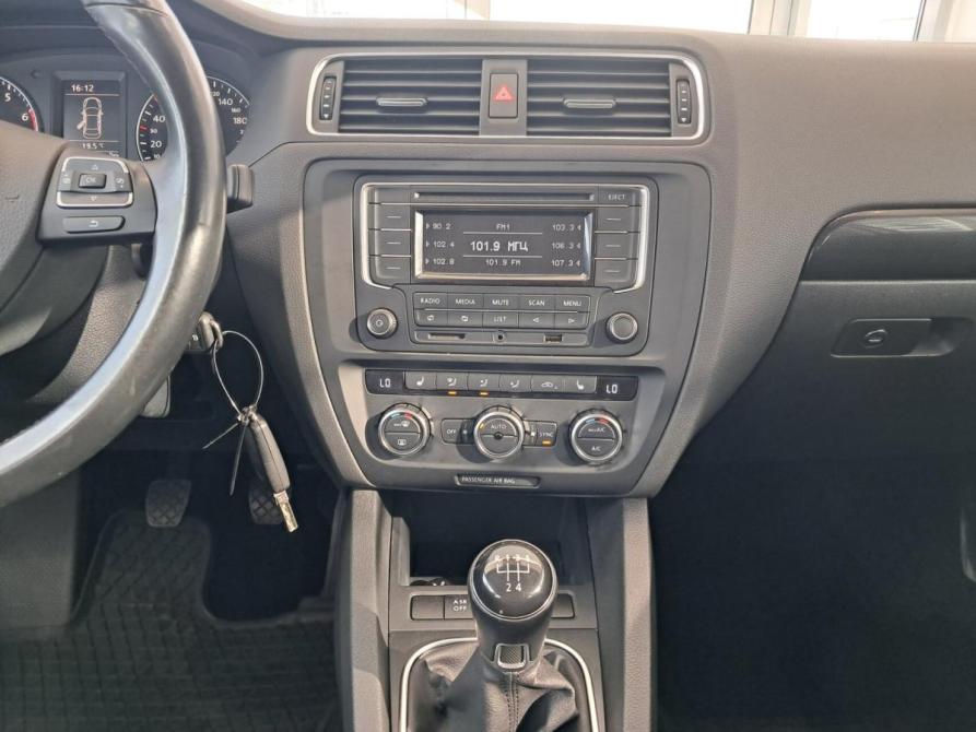 Volkswagen Jetta VI Казань  - изображение 18