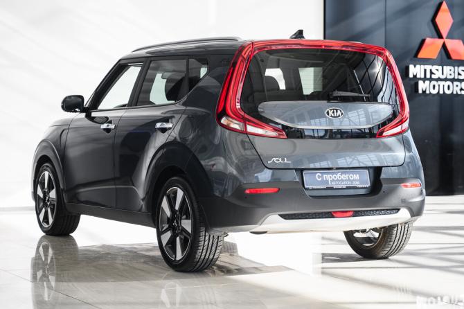 Kia Soul III с пробегом 2021 года, цена 2 290 000 рублей, 67002 км, хэтчбек, Автокод Объявления