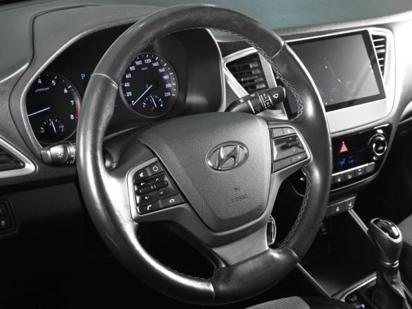 Hyundai Solaris II с пробегом 2018 года, цена 1 529 000 рублей, 119587 км, седан, Автокод Объявления