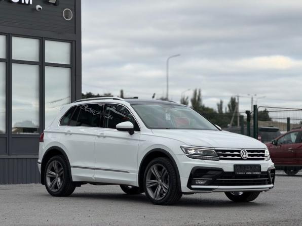 Volkswagen Tiguan II с пробегом 2018 года, цена 2 550 000 рублей, 143000 км, внедорожник, Автокод Объявления
