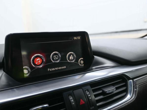Mazda 6 III (GJ) Рестайлинг с пробегом 2015 года, цена 1 719 900 рублей, 238532 км, седан, Автокод Объявления