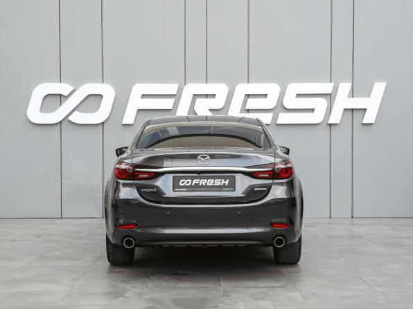 Mazda 6 III (GJ) Рестайлинг 2 с пробегом 2021 года, цена 2 592 070 рублей, 91939 км, седан, Автокод Объявления