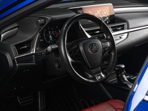 Lexus ES VII с пробегом 2018 года, цена 4 499 000 рублей, 107886 км, седан, Автокод Объявления